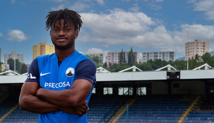 Další posily pro Slovan. Stoper z Trnavy i útočník z Ghany