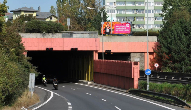 S tunelem na průtahu Libercem plánuje ŘSD opravit i mosty nad Švermovou ulicí