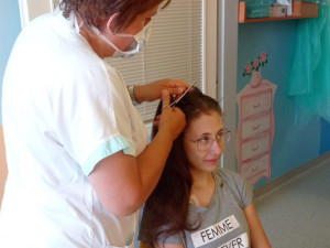 Dva roky boje s leukémií. Život Terezy z Hané zachránila i stovka přípravků od dárců krve