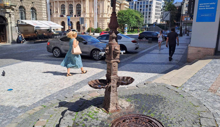 Města jsou v létě problematická, neboť se nezvládnou v noci přirozeně ochlazovat