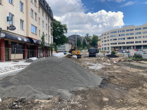 Sokolská ulice v Liberci se řidičům po rekonstrukci otevře v polovině září