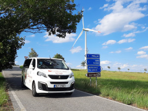 Mezi Novým Městem pod Smrkem a Jindřichovicemi budou od září jezdit speciální taxibusy na zavolání