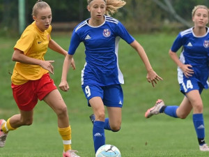 (NE)OBYČEJNÍ: Čtrnáctiletá Terka Chládková si fotbal musela vydobýt. Teď střílí jeden gól za druhým a pomýšlí na reprezentaci