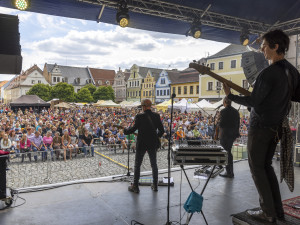 Frýdlant hostí Krajské dožínky. Bavit bude dožínkový průvod i s traktory, zemědělský program v parku či koncerty