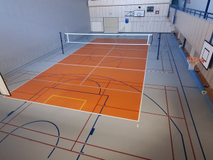 Jablonecká městská hala má novou a moderní palubovku