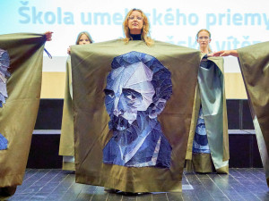 Energie a talent na jedinečné soutěži. Na univerzitě soupeřili mladí návrháři z celé země