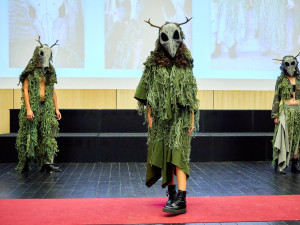 Energie a talent na jedinečné soutěži. Na univerzitě soupeřili mladí návrháři z celé země