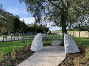 Vratislavice nabízí moderní způsoby pohřbívání. Návrh vznikl ve studiu Mjölk