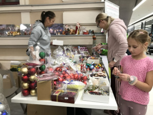 Liberecké Centrum Amelie dá druhý život vánočním ozdobám, pomohou nemocným