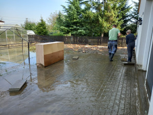 Krakonošův divadelní podzim pomáhá. Vysoké nad Jizerou vyhlásilo sbírku na pomoc vyplavenému herci