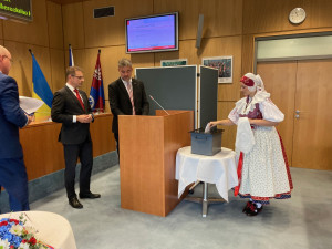 Hejtmanem kraje je na další čtyři roky Martin Půta. Zastupitelé zvolili v tajné volbě i radní