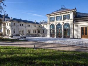 Liberec zve ve svátek na Den otevřených dveří radnice a paláce Liebieg, Jablonec na oslavy 130 let Sokola