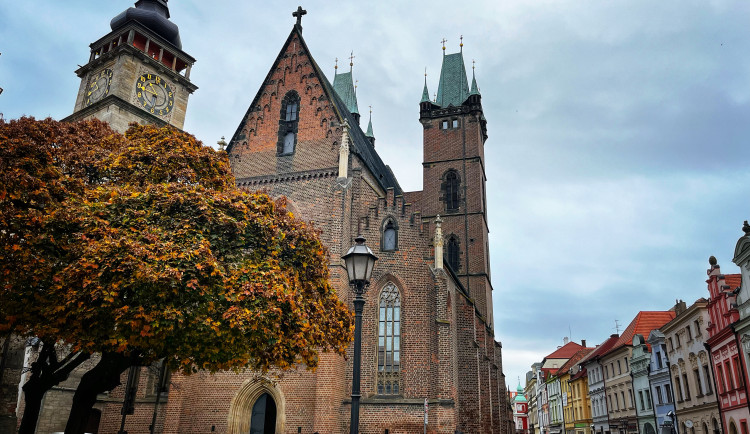 Zítra budou mít návštěvníci Bílé věže noční Hradec jako na dlani