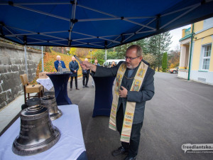 Petr Bíma / www.bima.cz / petr@bima.cz