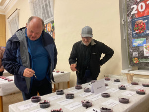 Do největší marmeládové soutěže střední Evropy, Kunratické Jamparády, přišlo letos 497 vzorků. I slaninová s bourbonem