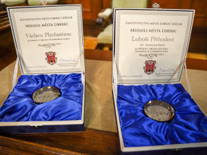 Medaili Liberce získal výtvarník Václav Plechatý a novinář a spisovatel Luboš Příhoda. Získali je za zásluhy o město