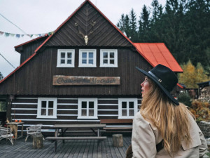 Rokytnice nad Jizerou se proměnila v kulisy pro nový film režiséra Rudolfa Havlíka