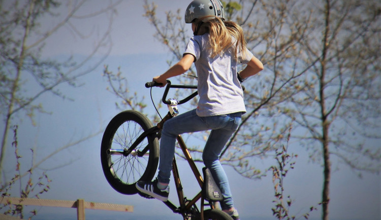 Jablonec hledá jméno pro areál, kde bude bikepark i skatepark. O nápady prosí veřejnost