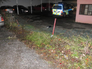 Šílená jízda namol opilého řidiče. Způsobil několik nehod, zastavili ho až svědci a vybitá baterie