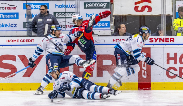 Jediný gól libereckých nestačil. Tygři padli s Pardubicemi na domácím ledě 1:4