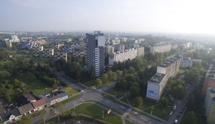 Rozsáhlá přestavba křižovatek v Olomouci míří do finiše. Na týden zavře rušný bod u vodojemu