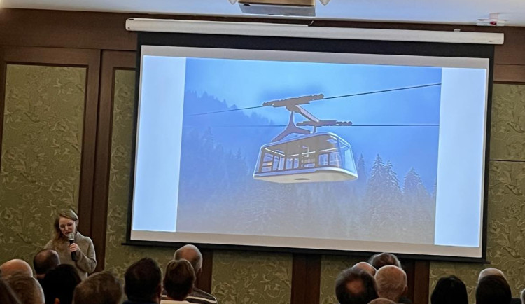 Nová lanovka už má podobu. Navrhla ji designérka, ze dvou variant vyberou zastupitelé