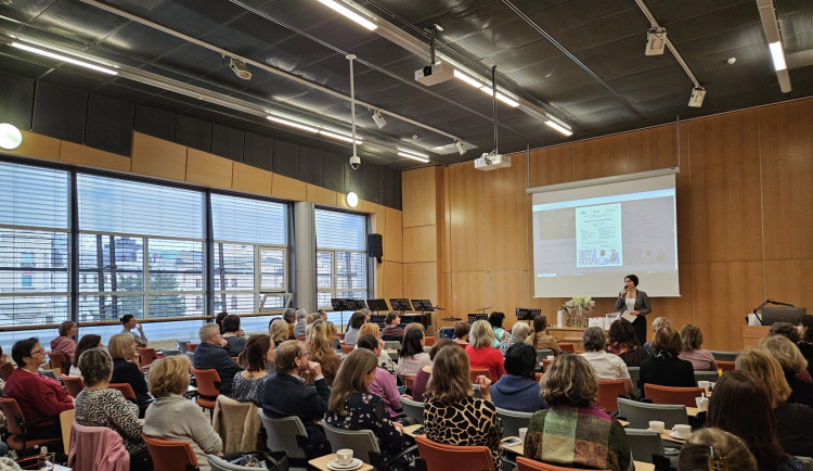 Nejlepší knihovny Libereckého kraje jsou v Oknech, Loužnici, Svijanech a Tatobitech