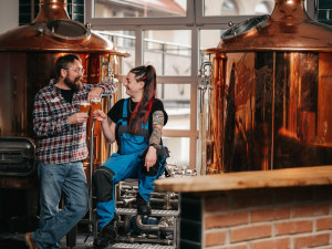 Pět pivovarů, čtyři společná piva. To je výsledek letošní spolupráce Budějovického Budvaru s českými minipivovary