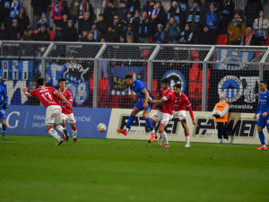 Slovan na závěr podzimu remizoval. Bod v Pardubicích zachránil Rabušic