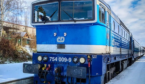 Výluka na trati Hradec Králové – Týniště: vlaky nahradí autobusy