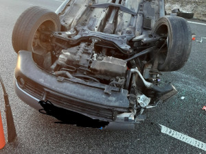 Hromadná nehoda u Chrastavy. Při srážce pěti aut dvanáct zraněných