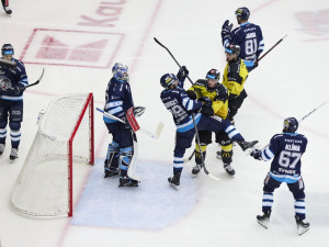 Vyrovnaný zápas s Litvínovem ztratili Tygři v třetí třetině. Na domácím ledě prohráli 0:3