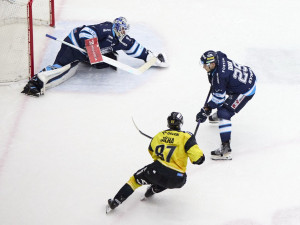 Vyrovnaný zápas s Litvínovem ztratili Tygři v třetí třetině. Na domácím ledě prohráli 0:3