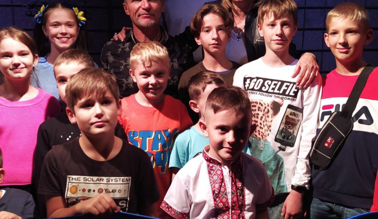 Maryna a její rodina našli v Praze nový začátek díky podpoře spolku.