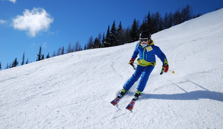 Skiareály v Libereckém kraji otevřely další sjezdovky nebo se k tomu chystají