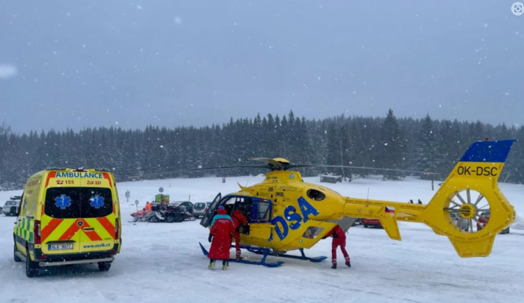 vrtulník LZS zima horská služba