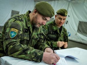 Liberečtí chemici odjeli na misi do Litvy, v plnění operačního úkolu vystřídali dělostřelce