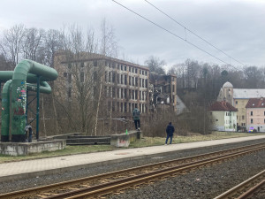 V Liberci se v areálu bývalé Textilany částečně zřítila budova někdejší tkalcovny