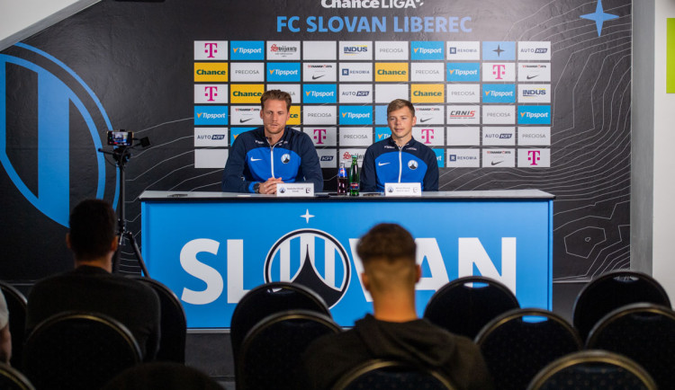 Slovan půjde do jara s jiným brankářem, útočník se hledá. V sobotu přijede Baník