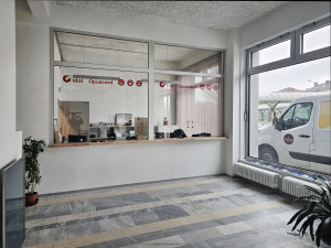 V opraveném Uranu začne fungovat nové odbavení pro cestující. Provizorní buňky město odstraní.