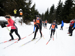 Hlavní závod Jizerské 50 se zkrátí jen minimálně. Pořadatelům se podařilo připravit úsek kolem Krásné Máří