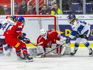 České hokejistky v prvním utkání na turnaji v Liberci deklasovaly Finsko 7:2, dnes je čekají Švýcarky