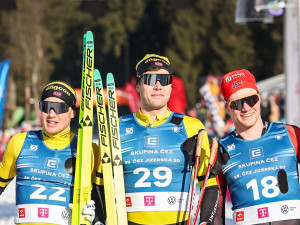 Jizerskou padesátku vyhráli norští lyžaři Bruvoll a Alnaesová