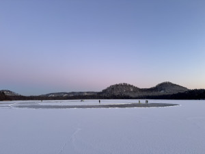 Mráz udělal radost organizátorům Mistrovství ČR na ledové ploché dráze. Závody v Hamru na Jezeře se pojedou