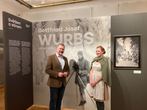 Ředitel Severočeského muzea Jiří Křížek a kurátorka výstavy Anna Dařbujanová.