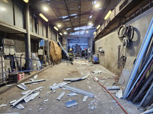 Hasiči zasahovali v roce 2024 častěji, dopravních nehod ale bylo ale oproti předchozímu roku méně