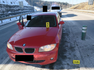 Policie hledá svědky nehody z minulého týdne, ke které došlo na příjezdu do Jablonce v Lukášově