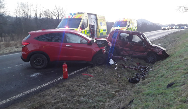 Dopravní nehoda, ke které došlo v Horní Libchavě na Českolipsku 7. února 2025.