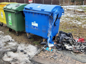 V Liberci a ve Stráži řádil žhář, vypátral ho policejní pes Alligator. Muži pod vlivem alkoholu hrozí rok vězení