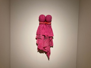 V liberecké galerii se ukrývá Třesoucí se říše. Stojí za ní slavná maďarská sochařka Zsófia Keresztes